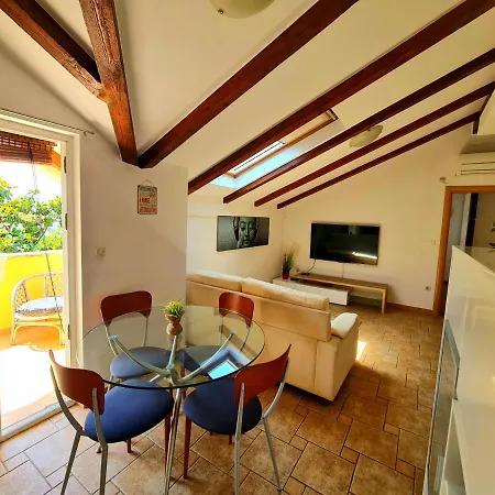 Apartment Roko