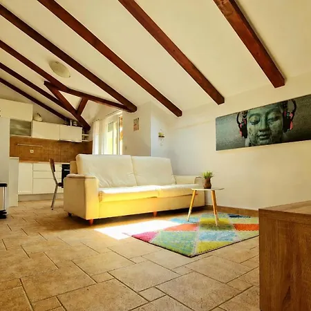 Roko Apartamento Zadar